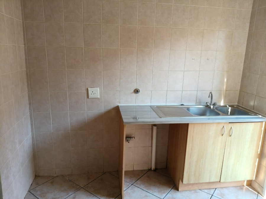 To Let 3 Bedroom Property for Rent in Cashan North West